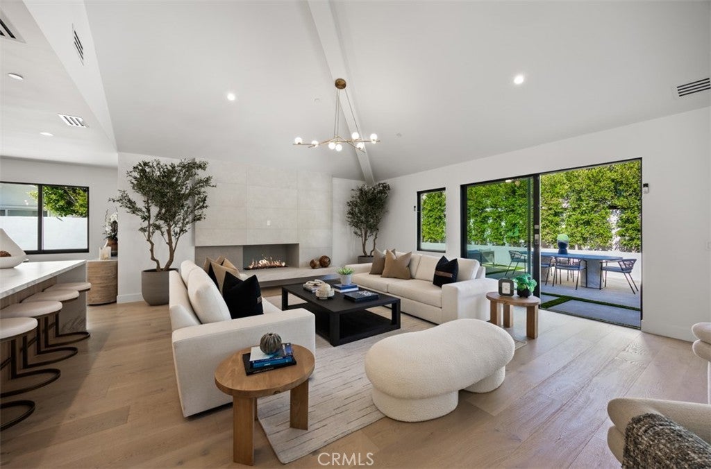 1312 Dover Drive, Newport Beach CA 92660 - Photo 11