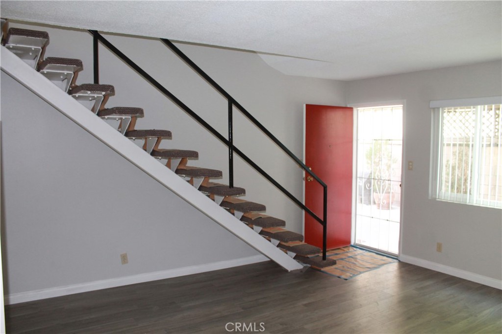 Properties 2 925 N Cordova Street A