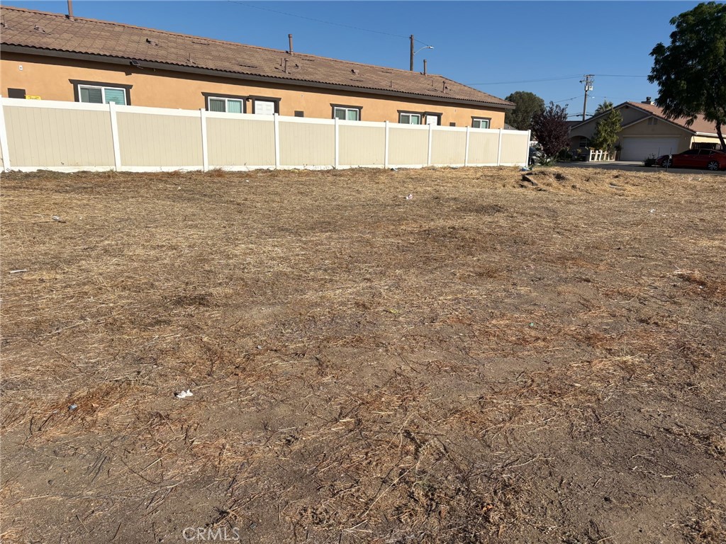 Welcome to an exceptional opportunity to own a prime residential corner lot in a rapidly growing neighborhood! This property comes with approved architectural plans from the planning department for a stunning 4-bedroom 3-bathroom home, boasting a spacious layout of 2100 square feet. All utilities are available.