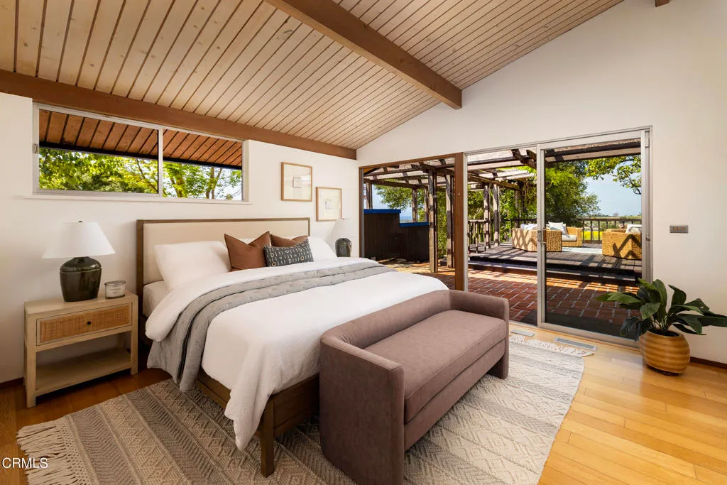 Santa Barbara, California 93110, United States, 4 Bedrooms Bedrooms, ,3 BathroomsBathrooms,Residential,Active,128709