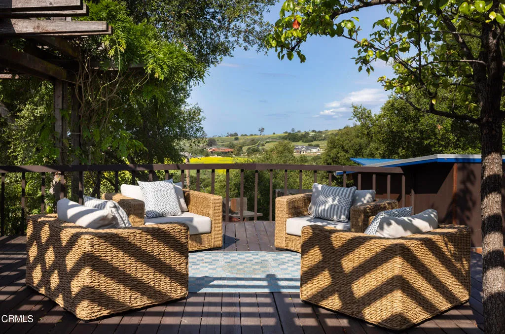 Santa Barbara, California 93110, United States, 4 Bedrooms Bedrooms, ,3 BathroomsBathrooms,Residential,Active,128709