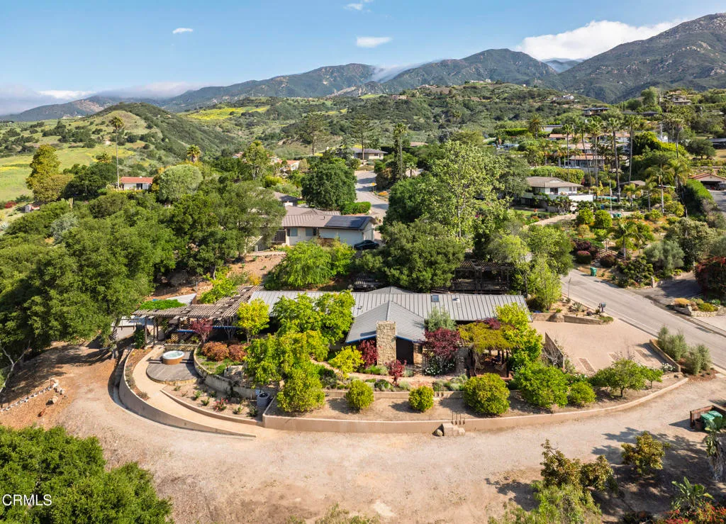 Santa Barbara, California 93110, United States, 4 Bedrooms Bedrooms, ,3 BathroomsBathrooms,Residential,Active,128709