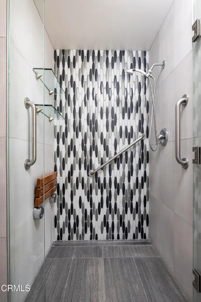 Santa Barbara, California 93110, United States, 4 Bedrooms Bedrooms, ,3 BathroomsBathrooms,Residential,Active,128709