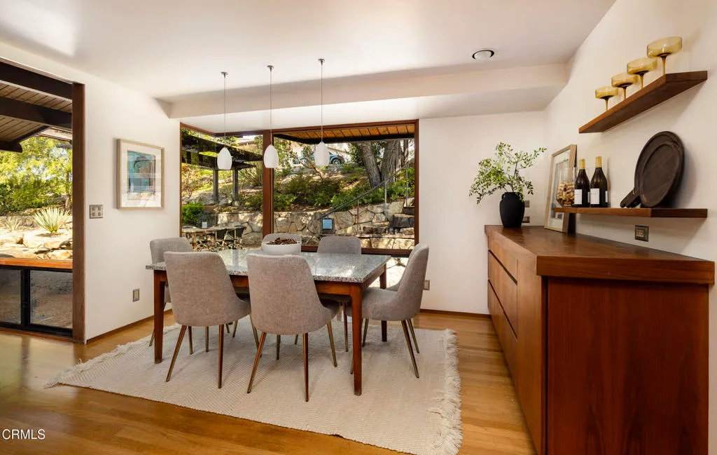 Santa Barbara, California 93110, United States, 4 Bedrooms Bedrooms, ,3 BathroomsBathrooms,Residential,Active,128709