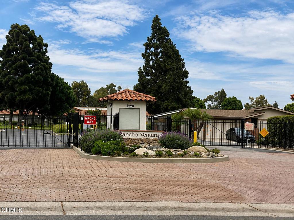 1220 Johnson Drive 78