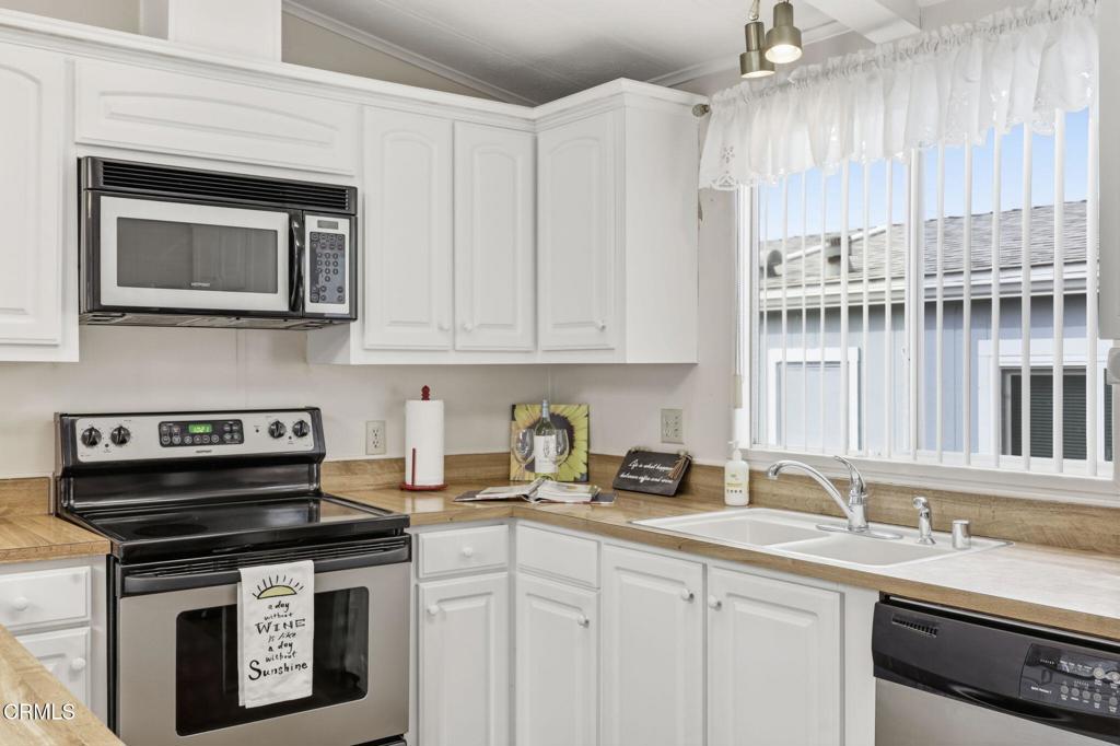 1220 Johnson Drive 78