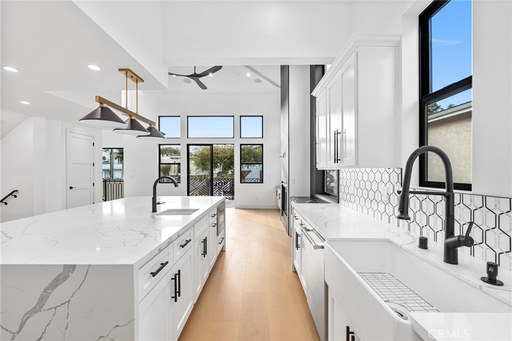 110 S Irena Avenue A