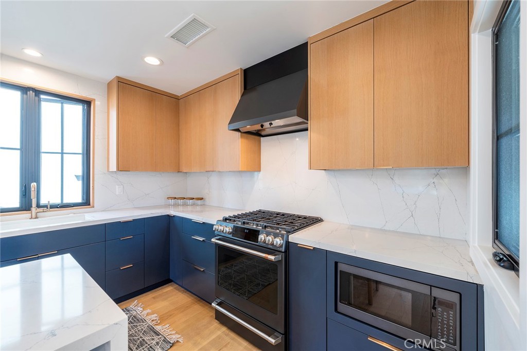 Downtown Area (DOWN) - Residential Lease