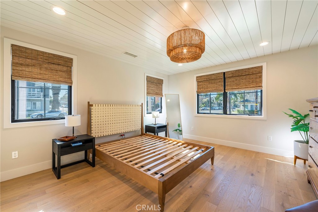 Downtown Area (DOWN) - Residential Lease