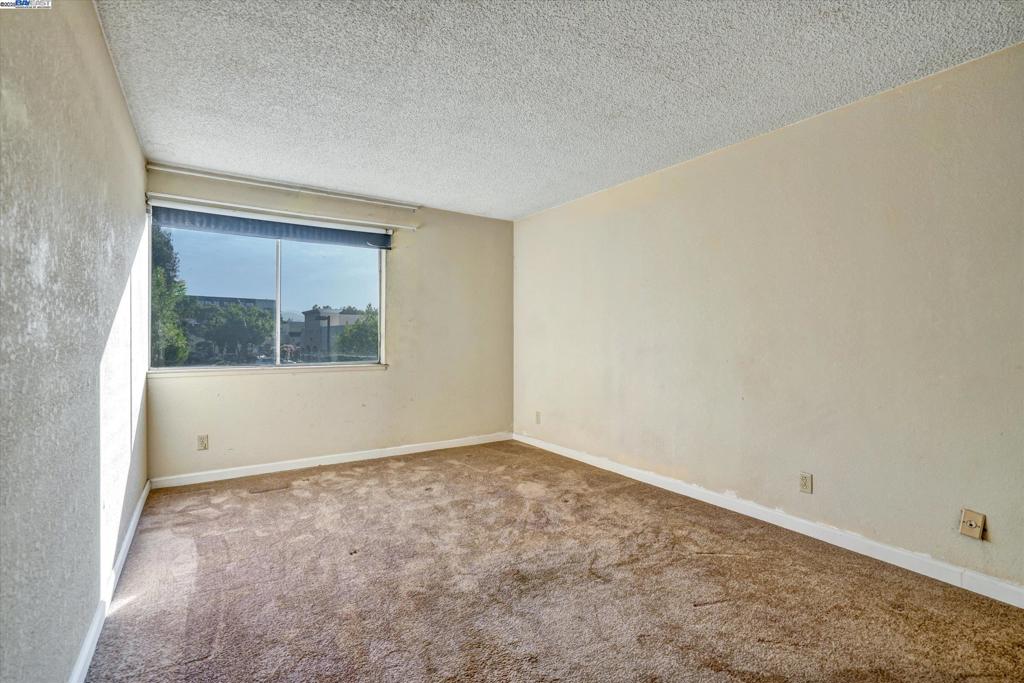 PERALTA CRK ADOB - Residential