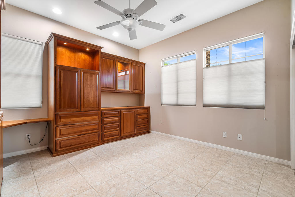 Heritage Palms CC - Residential