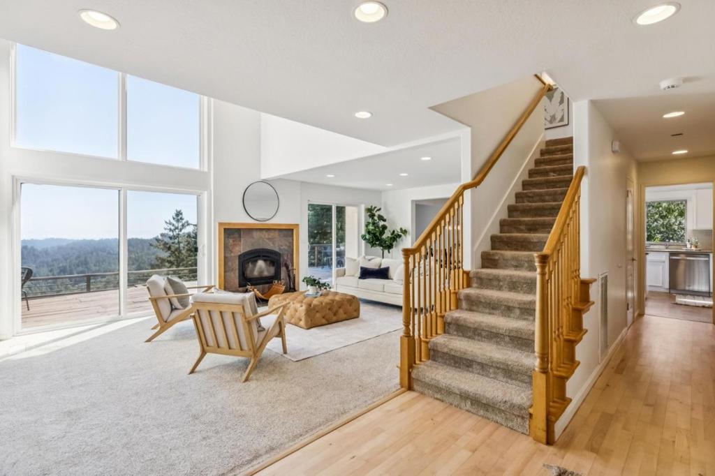 377 Rider Ridge Road