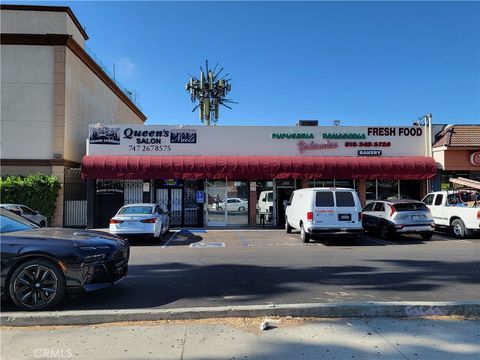 Photo of 19740 Sherman Way, Winnetka, CA 91306 (MLS # GD25172703)