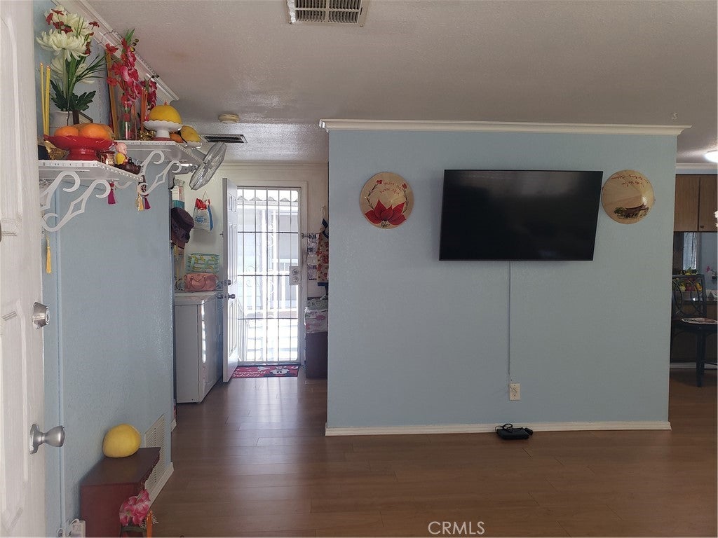 3929 W 5th Street, #16