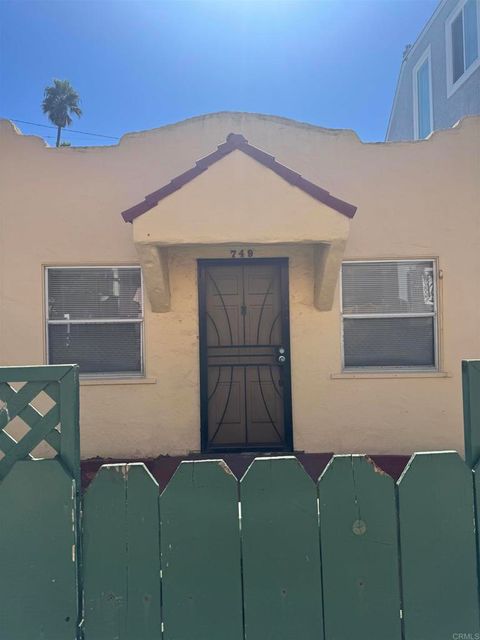 749 YORK Court San Diego CA 92109