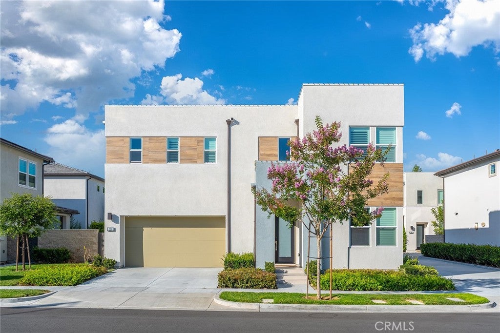 220 Amber Oak