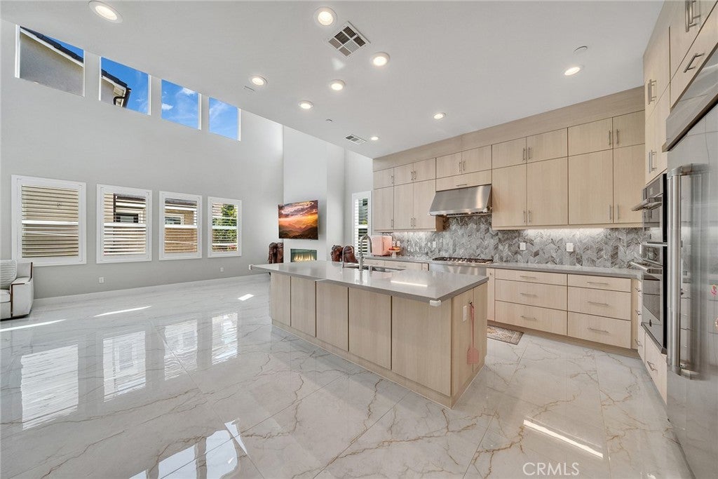 220 Amber Oak, Lake Forest CA 92630 - Photo 8