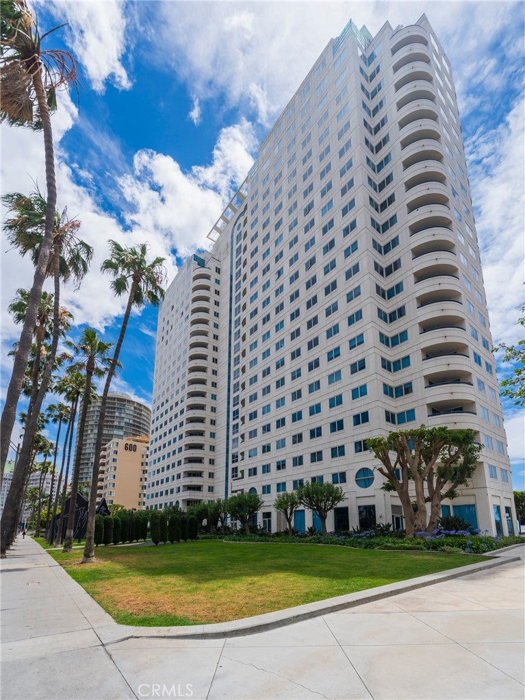 525 E Seaside WAY 1802, Long Beach CA 90802