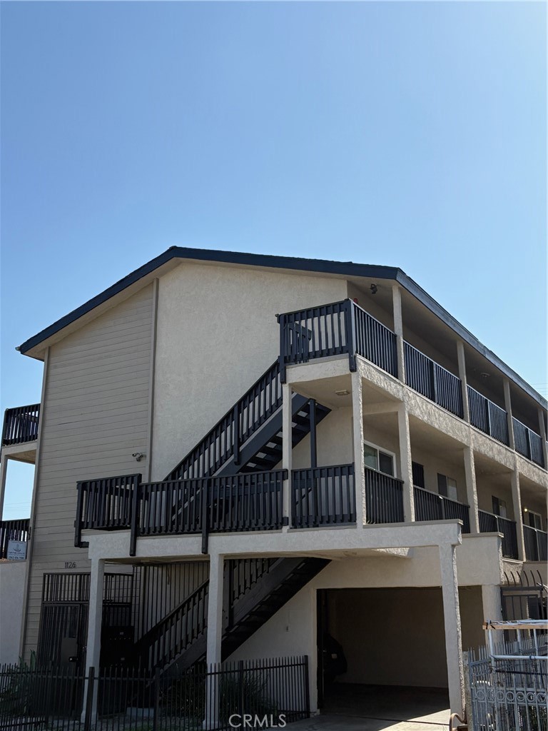 BEAUTIFUL UPGRADED 8 UNIT BUILDING--ALL 2 BEDROOM / 2 BATHROOMS. FRESHLY PAINTED. FULLY OCCUPIED. GATED BUILDING WITH STREET LEVEL PARKING FOR 12+ CARS) EACH UNIT HAS A PRIVATE BALCONY. TOTALLY SB721 COMPLIANT (INSPECTED IN SEPT. 2024). EASY TO MANAGE BUILDING.