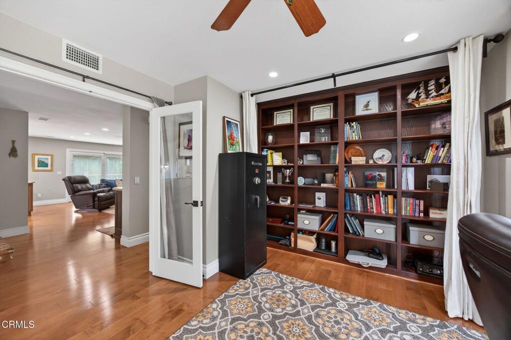Camarillo, California, 93010, United States, 4 Bedrooms Bedrooms, ,3 BathroomsBathrooms,Residential,Active,2052018