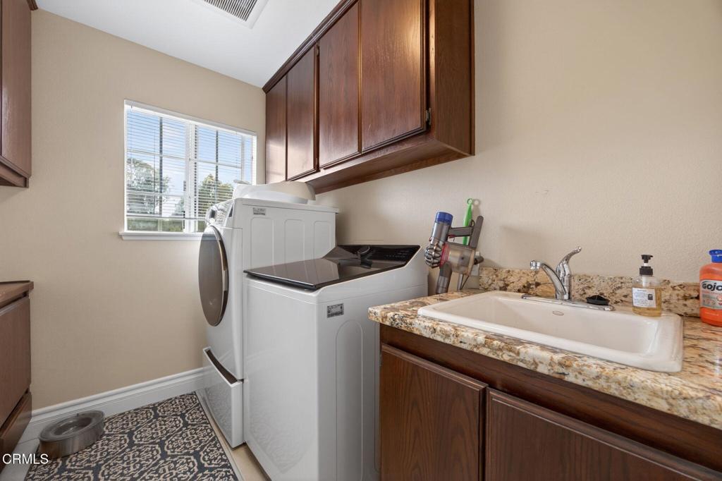 Camarillo, California, 93010, United States, 4 Bedrooms Bedrooms, ,3 BathroomsBathrooms,Residential,Active,2052018