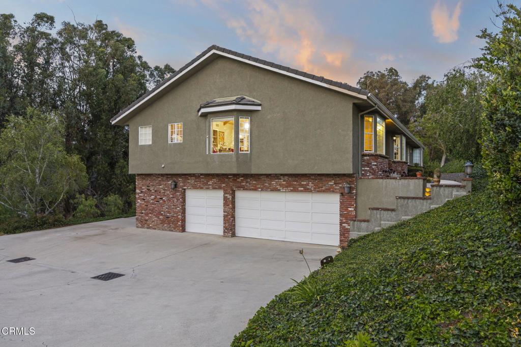 Camarillo, California, 93010, United States, 4 Bedrooms Bedrooms, ,3 BathroomsBathrooms,Residential,Active,2052018