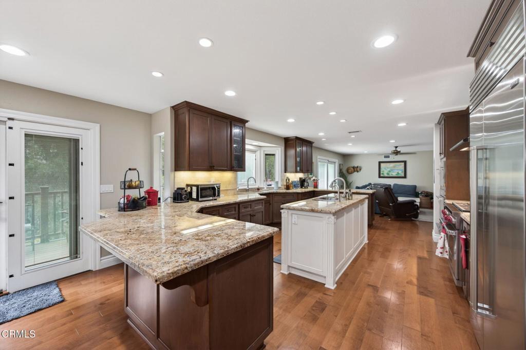 Camarillo, California, 93010, United States, 4 Bedrooms Bedrooms, ,3 BathroomsBathrooms,Residential,Active,2052018