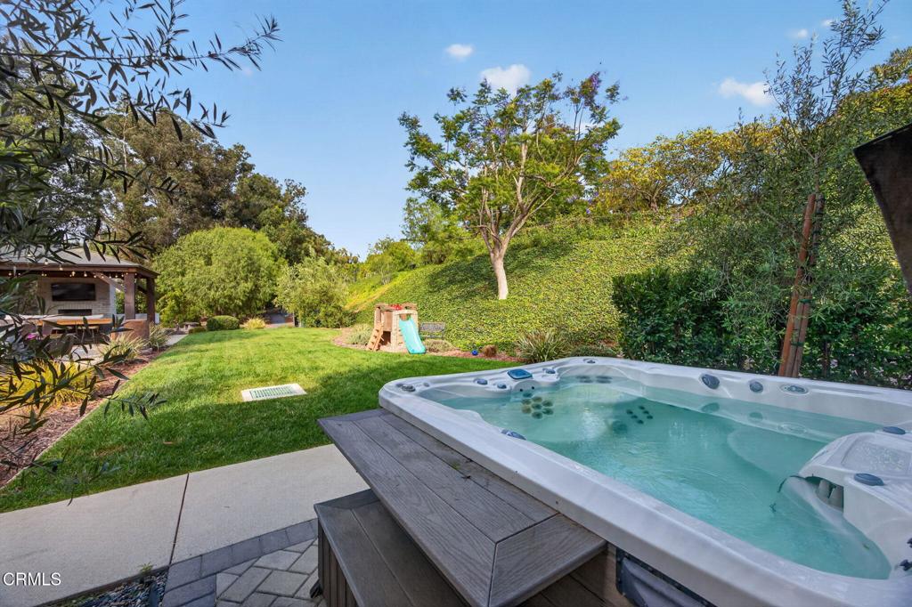 Camarillo, California, 93010, United States, 4 Bedrooms Bedrooms, ,3 BathroomsBathrooms,Residential,Active,2052018