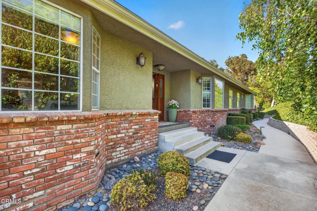 Camarillo, California, 93010, United States, 4 Bedrooms Bedrooms, ,3 BathroomsBathrooms,Residential,Active,2052018
