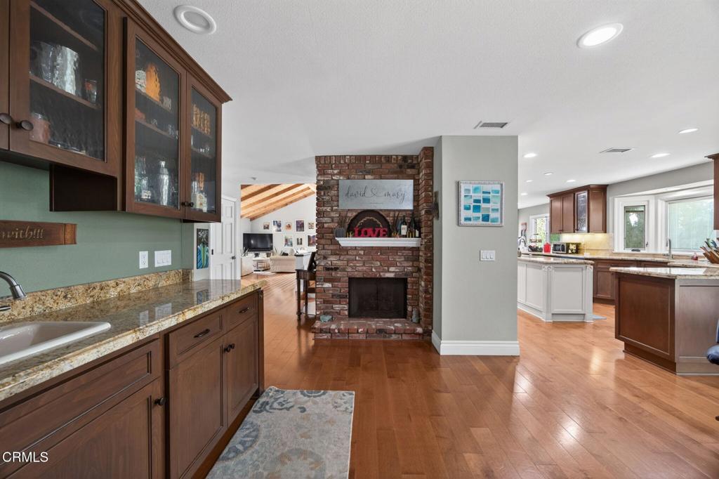Camarillo, California, 93010, United States, 4 Bedrooms Bedrooms, ,3 BathroomsBathrooms,Residential,Active,2052018