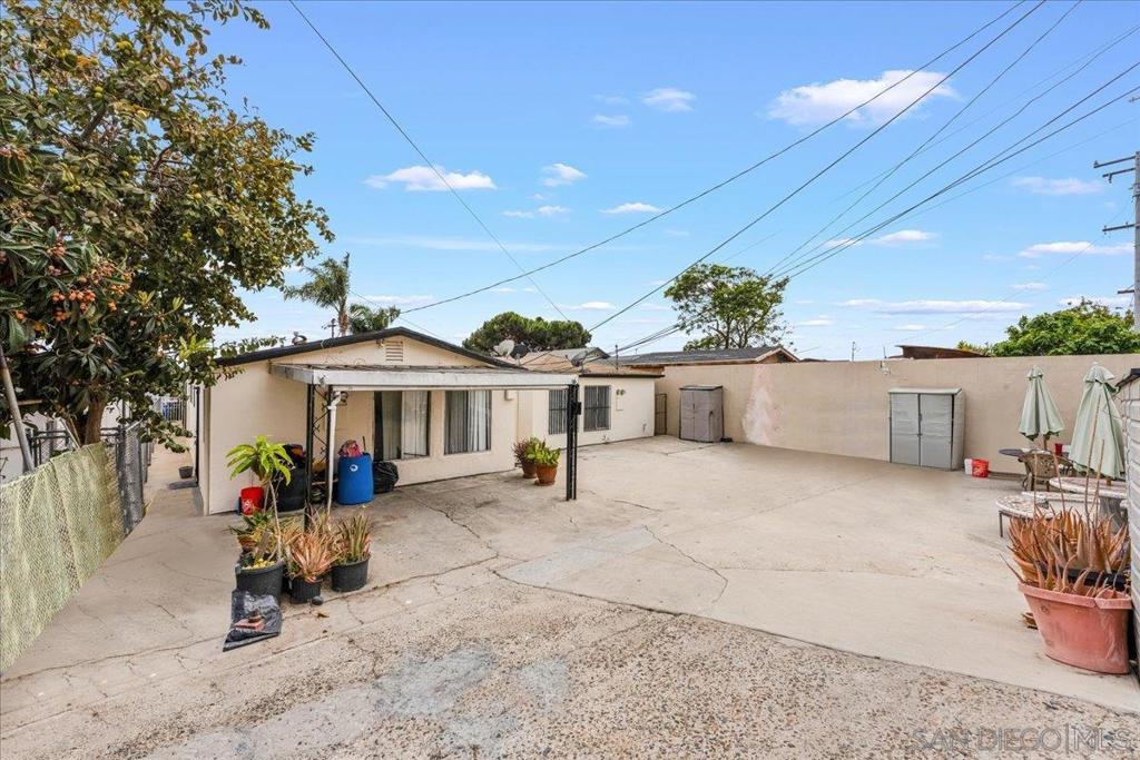 San Diego - Residential Income