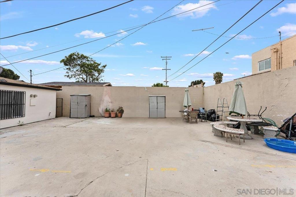 San Diego - Residential Income