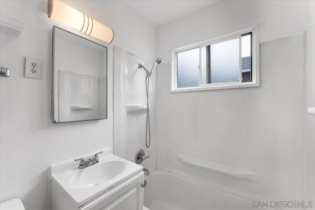 San Diego - Residential Income
