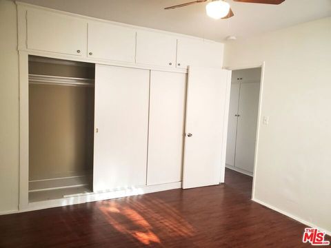 Photo of 1059 S Norton Avenue #10, Los Angeles, CA 90019 (MLS # 26639479)