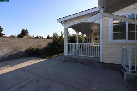 Photo of 29 Solano ave AVE, Bay Point, CA 94565 (MLS # 41144927)