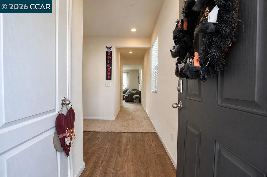 630 Flagstone