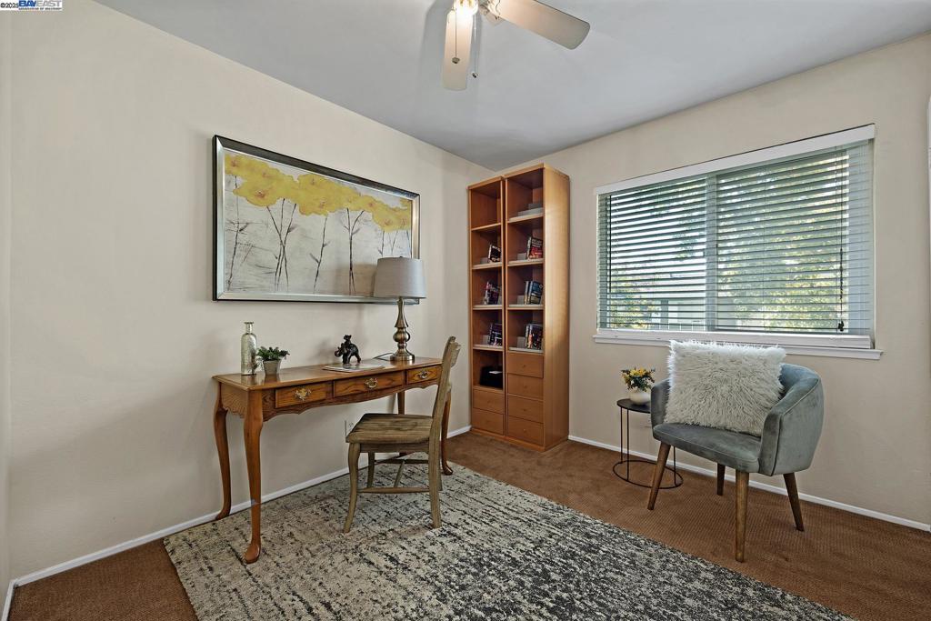 CARRIGAN COMMONS - Residential