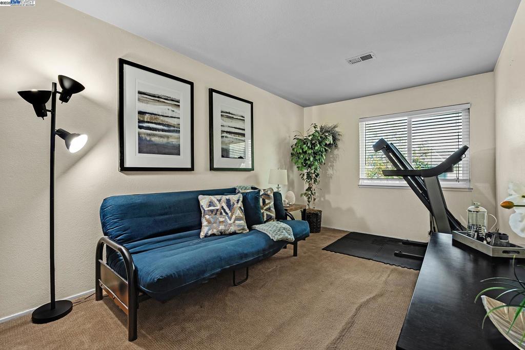 CARRIGAN COMMONS - Residential