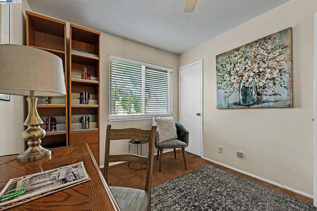 CARRIGAN COMMONS - Residential