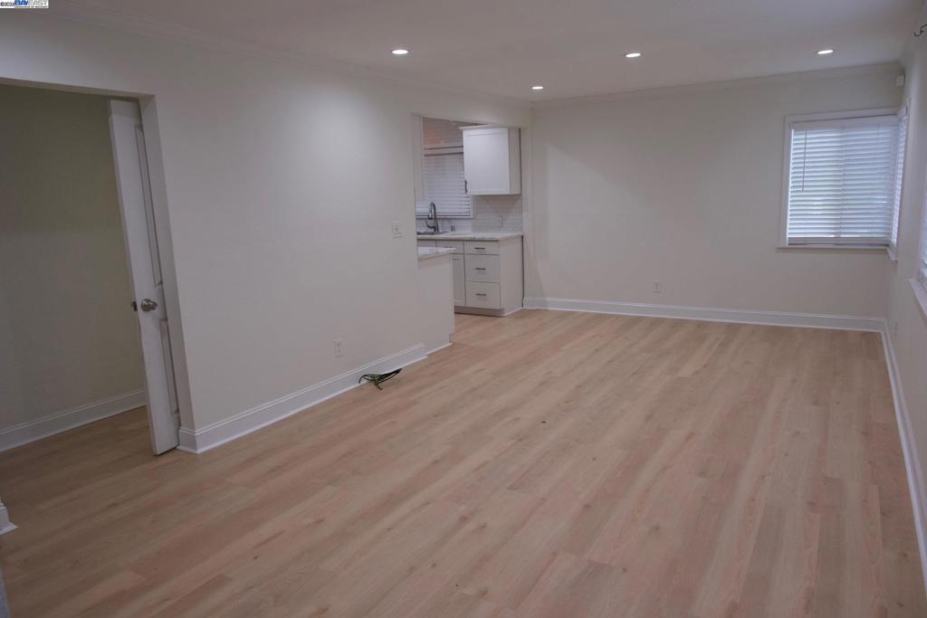 BEVERLY HILLS - Residential