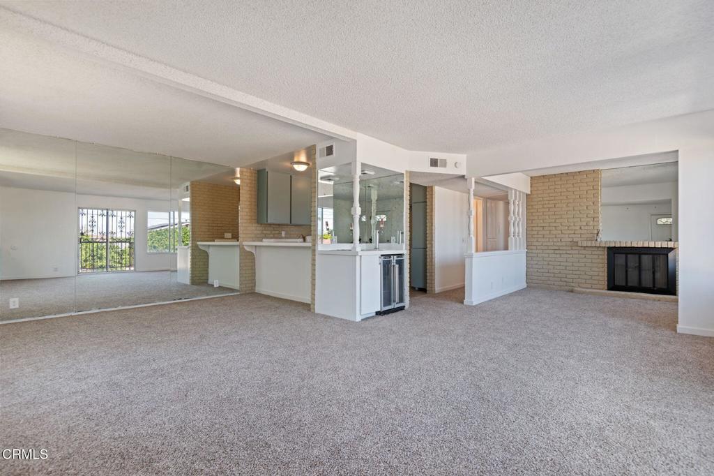 1430 Friedrich Lane A