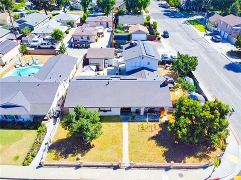 Photo of 2302 8th Street, La Verne, CA 91750 (MLS # AR25169985) Photo of 2302 8th Street, La Verne, CA 91750 (MLS # AR25169985)