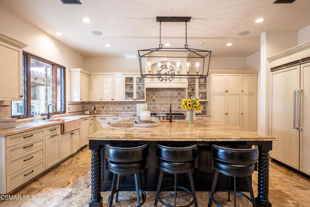 61 Williamsburg Way