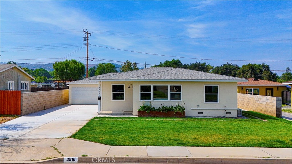 2516 E Walnut Creek Pkwy