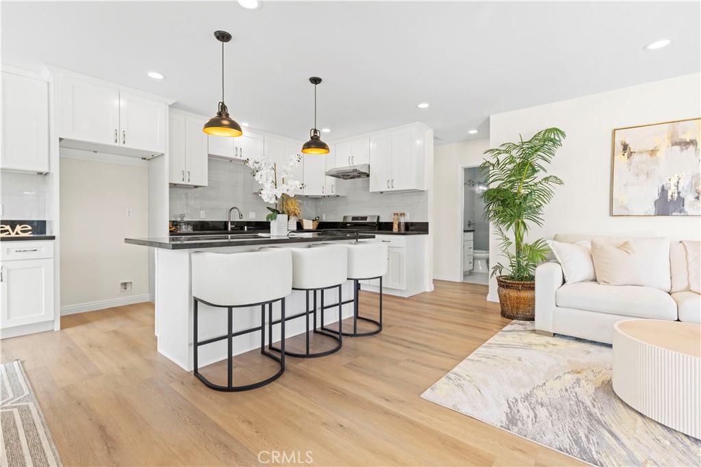 2516 E Walnut Creek