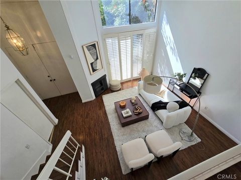 6121 Shoup Avenue 10 Woodland Hills CA 91367