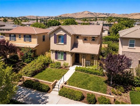 Photo of 28359 Vista Del Rio Dr DR, Valencia, CA 91354 (MLS # SR26118015)