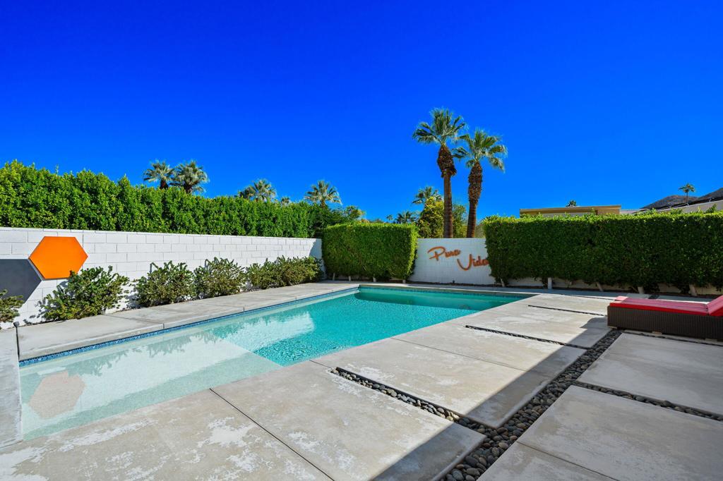 Magnesia Falls Cove - Residential