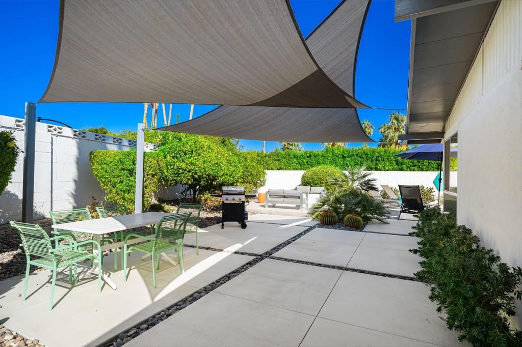 Magnesia Falls Cove - Residential