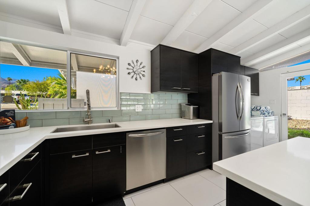 Magnesia Falls Cove - Residential